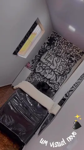 Uma cara nova pro meu lugar fav🖤✨ #lashes #studio #grafite #cilios #beauty 