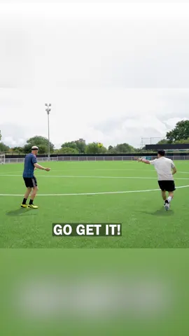 No one’s backing you there gibs 😂 #chrismd #football #fyp 