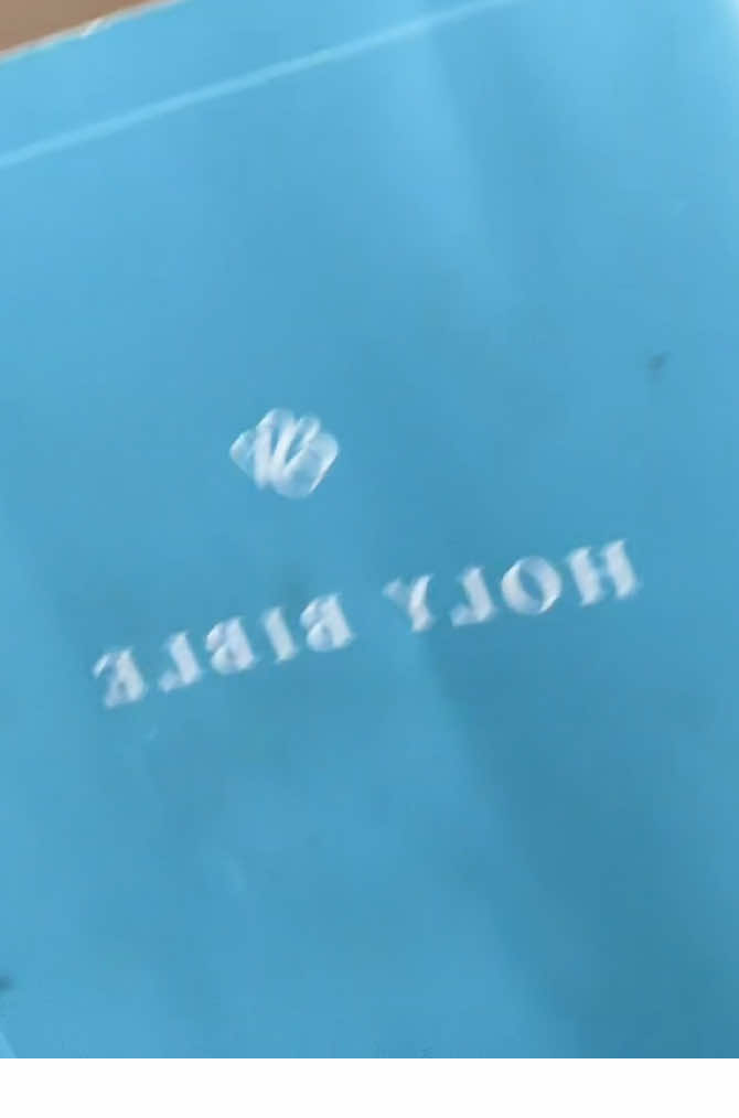 Although we don’t know the day or the hour, I thank God that He is still giving people the opportunity to repent and be saved before it’s too late. His patience is mercy! That’s why we must live prepared every day — because Jesus could return at any moment. This isn’t about fear, but love. Always pray for discernment and stay rooted in His Word. ✝️🕊️ #JesusIsComing #RepentAndBelieve #FaithOverFear #BibleTruth #BeReady 