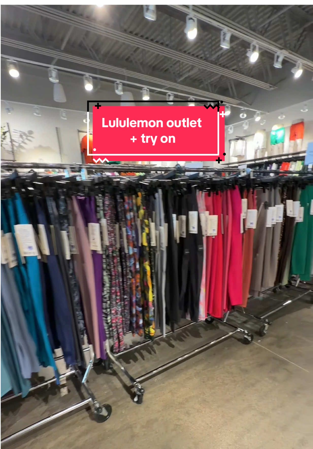 lululemon outlet vlog + try on!!!🙂‍↔️🛍️ my favorite place ✨ #lululemon #lululemonoutlet #outletfinds #shopwithme #shoppingvlog @wrenthamvillagepo 