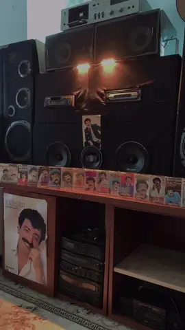 “Secde Ettim Aşka Taparcasına” #müslümgürses #müslümbaba #keşfet #keşfetteyizzz #music 