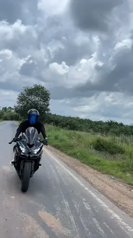 #zx25r #zx25rr #geberlimit #knalpotracing #ceksound 