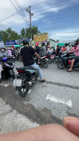 Đi trể rồi sếp ơi 😅