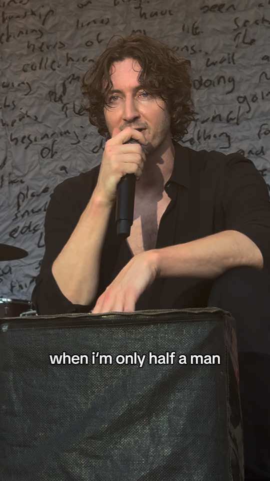 Half a man >> #fyp #foryoupagе #deanlewis #halfaman #concerts 