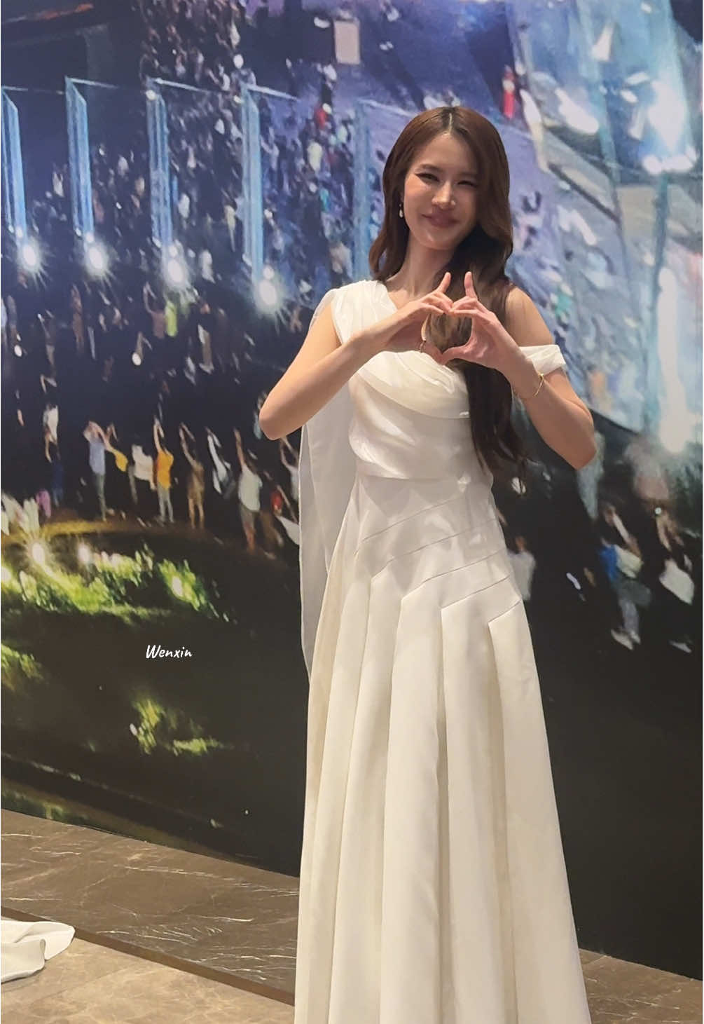 拍一個Bluetooth Heart 比登天還難～一直動🤣 🩵 ADLK Y AWARDS 2025 #YEntertainAwards2025xADLK #YEntertainAwards2025xJisuLife #YentertainAwards2025 #อันดาลูกแก้ว #andaanunta