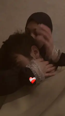 #🤍🤍🤍  .  .  #زوجي_دنيتي_وكل_حياتي😘❤ #عائلتي_الصغيرة_الله_يحمينا🧿🤍 #زوجي_حبيبي🤍💍 