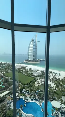 📍Jumeirah Beach Hotel | Dubai,UAE #dubai #mydubai #fyp #xyzabc 