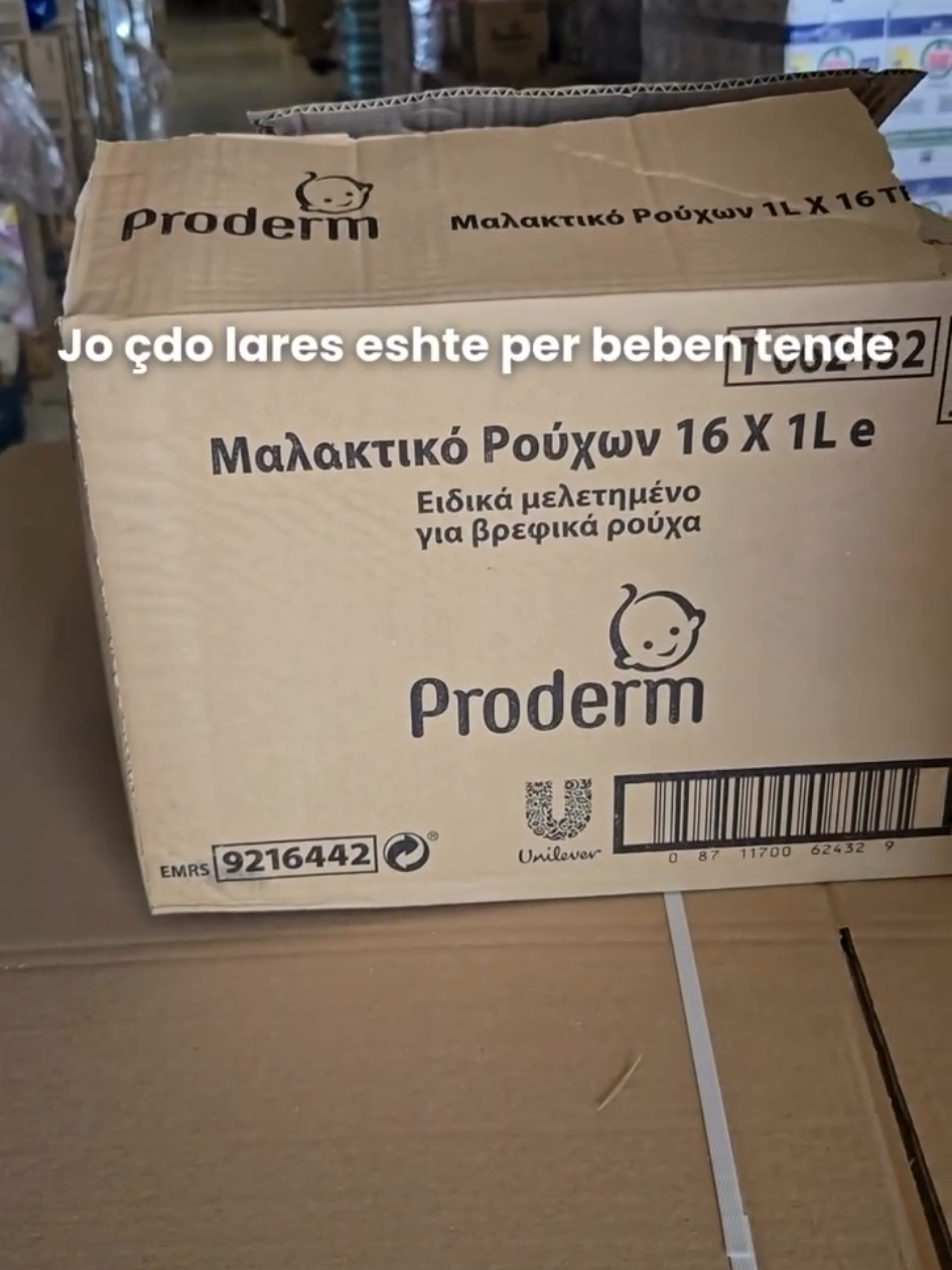 🍼 Nenat e dine nje gje me mire se kushdo: Kur behet fjale per bebin, cdo detaj ka rendesi. 👕 Lares rrobash per bebe – i bute, anti-alergjik, i sigurt per lekuren e ndjeshme. 🌿 Zbutes rrobash – i ben rrobat e bebes te buta dhe pa irritime. 🚿 Shampo & lares trupi – kujdes delikat per lekuren e brishte. 🍼 Lares biberonash & enesh – sepse pastertia fillon nga shishja e vogel. 🧼 Sapun bebe – i sigurt per perdorim te perditshem. 🇬🇷 Te gjitha produkte origjinale greke, te krijuara posacerisht per bebet. 💶 Me cmim me te mire se ne market dhe me cilesi qe nuk e gjen kudo. 🚚 Dhe i merr direkt ne deren tende. 👉 Nese bebi yt eshte prioritet,  POROSIT TANI Prodermin tone.  #kujdesperbeben #produktebebi #detergjentegreqi #porosionline #produkteorigjinale