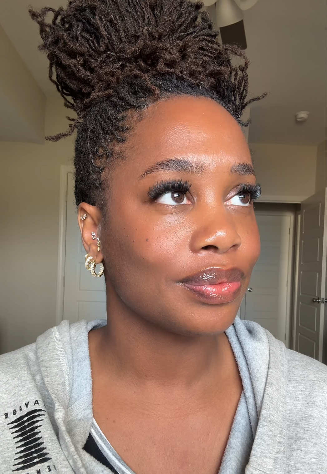 Who said that???   Hoop earrings are linked in the shopping cart 😉#kendrakenshay #microlocs #sisterlocks #longhair 