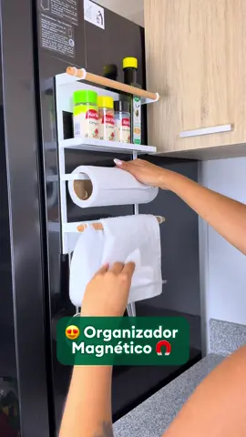 Organizador de Refrigerador Magnético:  Optimiza el espacio de tu cocina y mantén tus condimentos, utensilios y papel toalla siempre organizados y a la vista. 🔍 Características: ✅ Fijación magnética automática, sin taladros ni instalaciones 🧲 Imán potente que se adhiere con firmeza a la refrigeradora 🧴 Diseño multifuncional para aprovechar cada espacio 🎨 Estilo moderno que combina con cualquier cocina 📦 Envíos a todo el Perú 🛒 Pídelo ahora en www.elmejorprecio.pe 📱 Contáctanos al 992 541 588