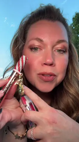 Best set yet 😍😍😍 @tarte cosmetics #tarte #bedazzled #tiktokshopviral #tarteset #holidayset 