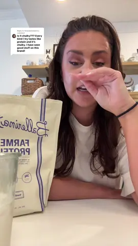 Replying to @AmandaOdubiro it’s not thick, chalky, or chunky, which I think is why it sells out so much! It tastes like melted ice cream and is the consistency of milk 🤤🤤🤤 #protein #proteinpower #wellness #highprotein #mouthwatering 