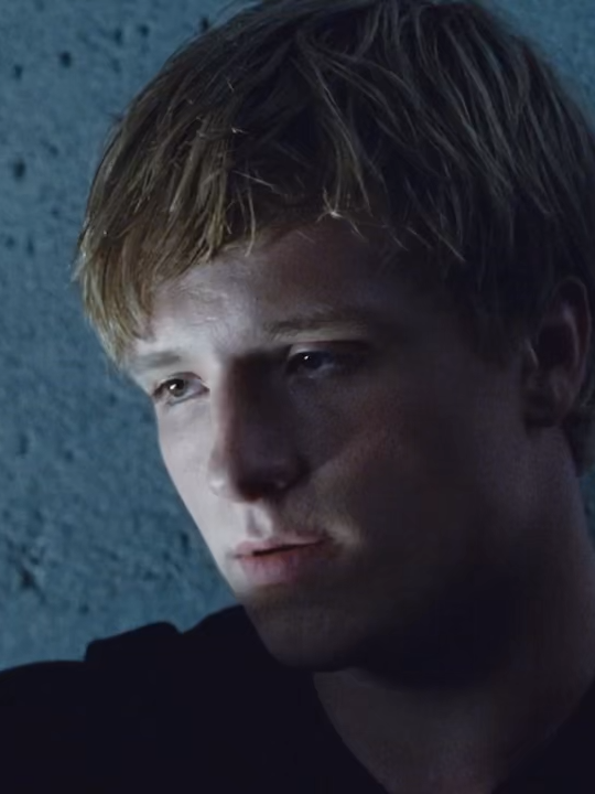 i know i didnt have to post but you need to see it #thehungergames