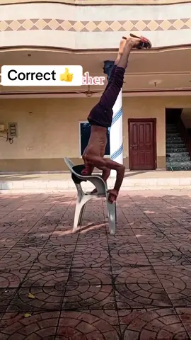 Quel équilibre incroyable.