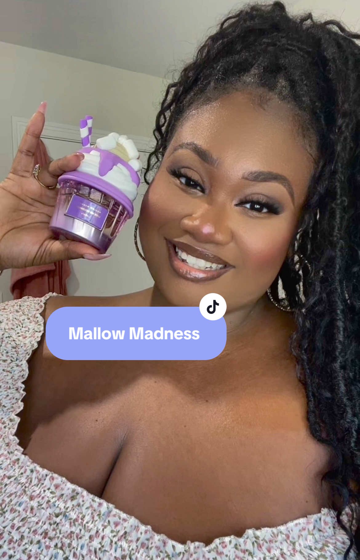 It’s smells amazing!! We just have her already. We all know this DNA is a hit. So yess, it’s worth the coin if you have don’t have YBM or the other alternatives. @LATTAFA USA 