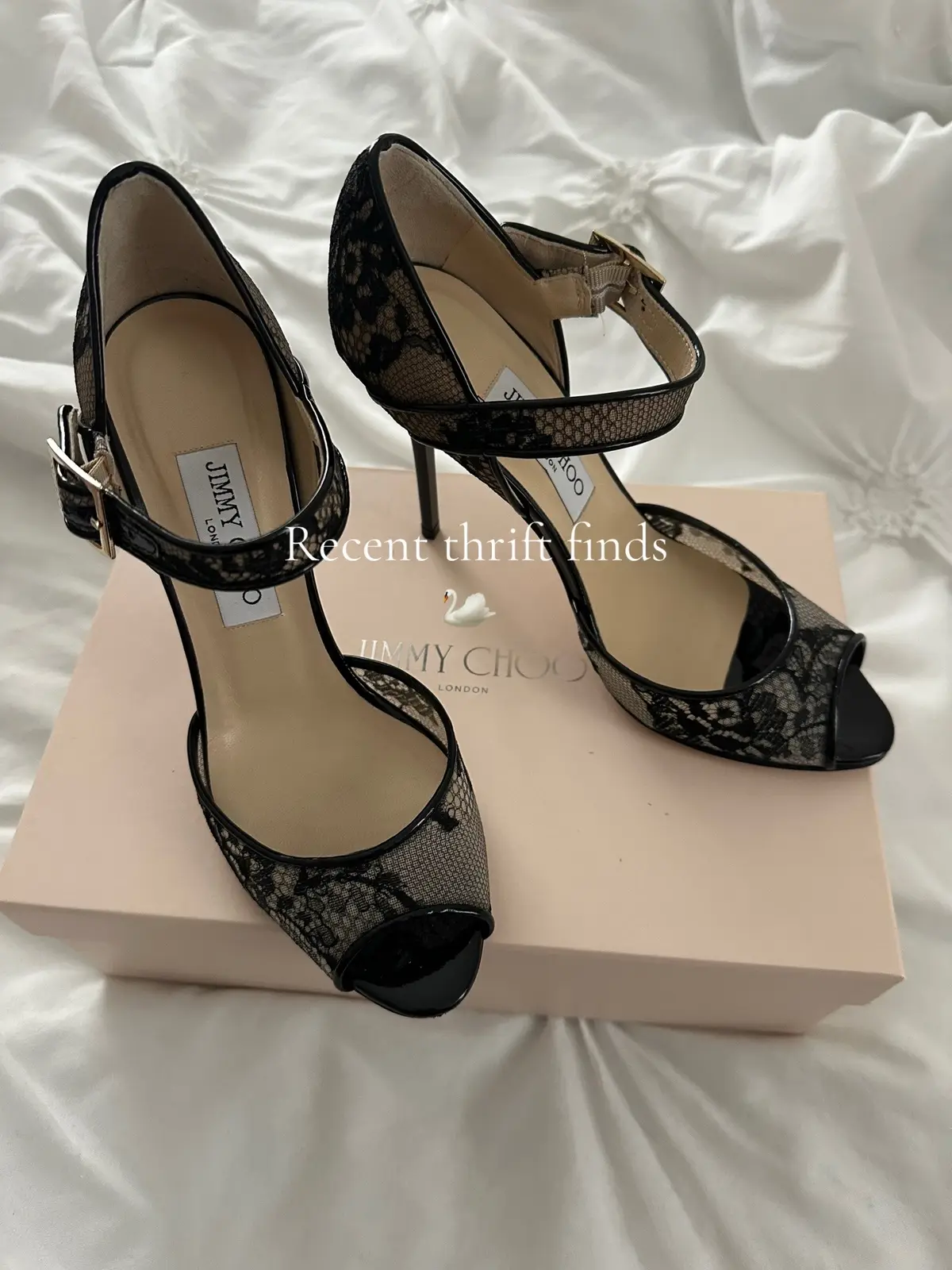 Thrifting my fall wardrobe! #thriftfinds #jimmychooshoes #thriftinghaul #vintagefashion #swans 