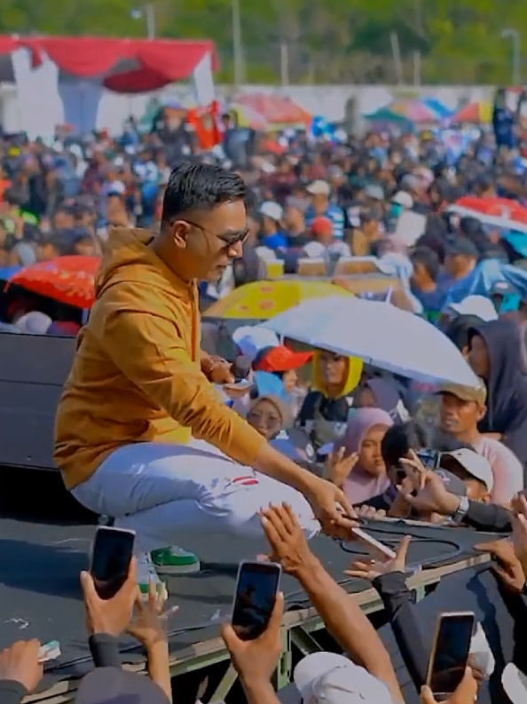 Kau anggap aku sebagai pelabuhan #kasingsayang #dangdutkoplo #mahesamusic #gerrymahesa #fyp 