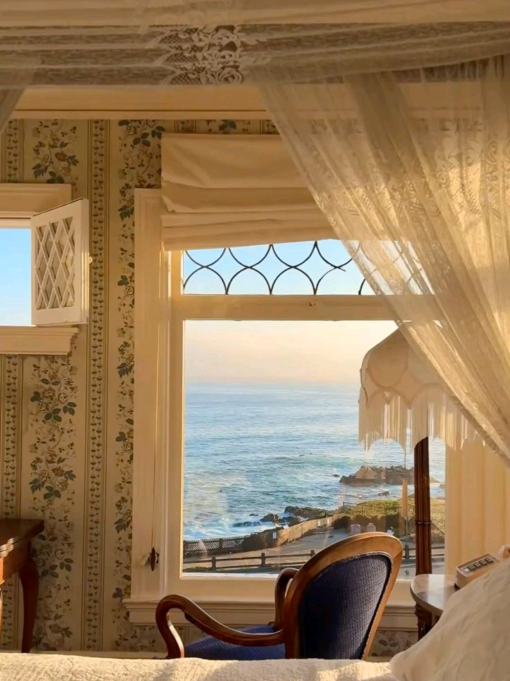 Neka nijedan rob ne bude zavaran svojom mladošću, zdravljem, bogatstvom, jer ništa od toga neće potrajati! #fyp #islam #predavanja #oazaimana #ahiret 