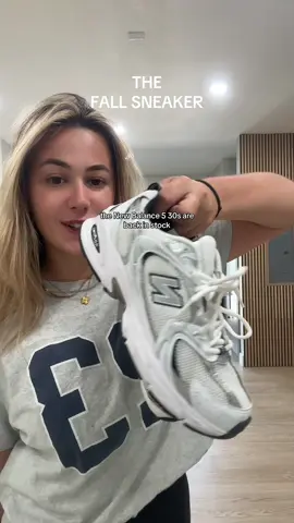 new balance 530 sneakers 