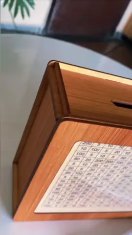 Cofre Desafio 10Mil Woodbox Cofrinho Caixa De Dinheiro Poupança - MDF Premiumhttps://s.shopee.com.br/7pjxREXiAl