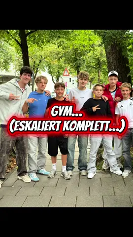 Shoutout an @𝐿 @🫒livia @Josy  Day 1 fans #juleo #gym #eskalation #freaky #rich 