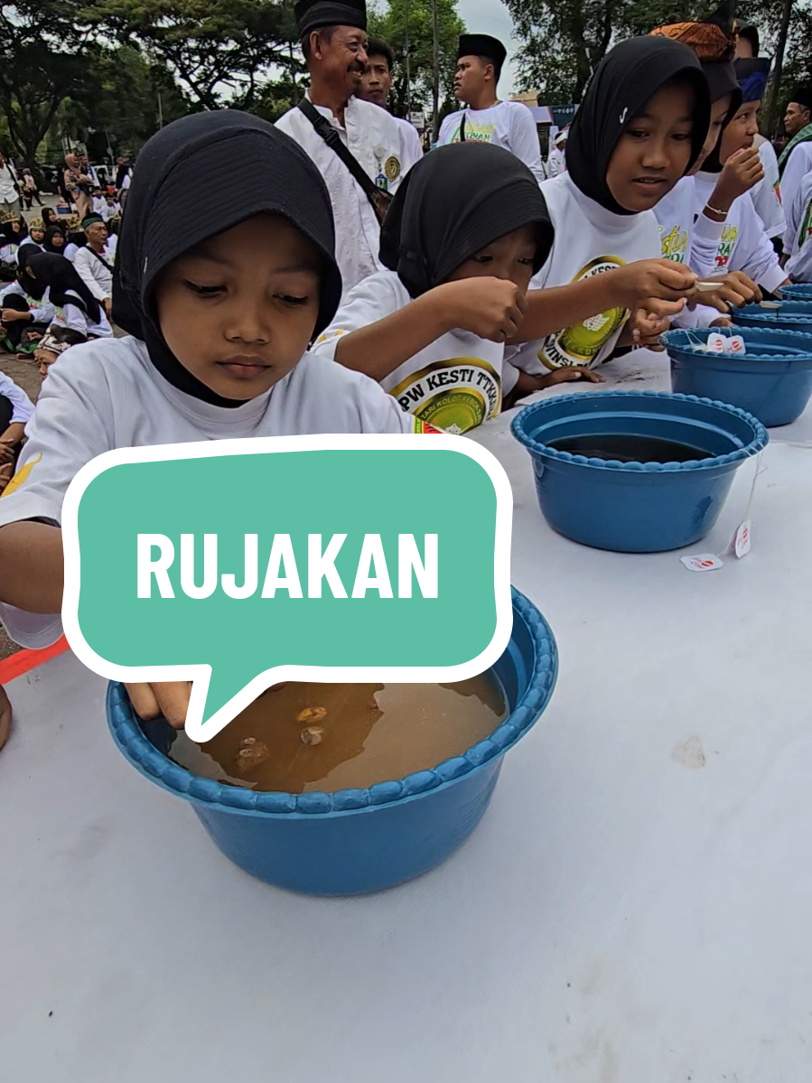 tradisi Rujakan #indonesiaculture #kestittkkdh #capcut #rekormuri #festivalkecerantjimande 
