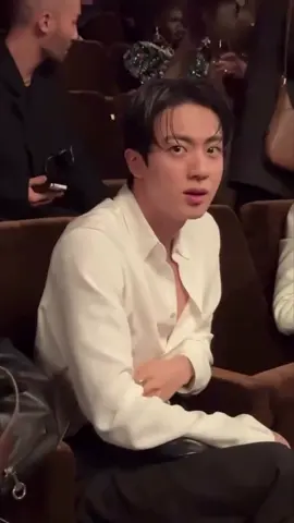 JIN AT MILAN FASHION WEEK #JinxGucci #Jin #MFW #GucciLaFamiglia @Gucci