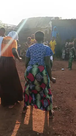 #creatorsearchinsights #amissement😜😜😅😅☺️☺️☺️ #joie #danse 