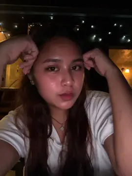 Late sound? Sa earpods yan HAHHAHAHAHAHAHA . . . . . #fyp #trending #SheenaInAbroad #LifeofSheenainAbroad #Dream #Tiktokfyp #DayOff #Coffee #CafeHunting #Rest 