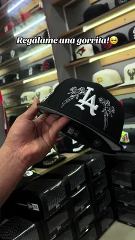 Regálame una gorrita!🥺 #tienda #gorras #maracaibo #fyp #newera 