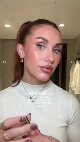 @Curél US underneath foundation and I’ll even mix with foundation, and the @Armani beauty fluid sheer as my highlight! #makeup #makeuptutorial #makeuptips #makeupfordryskin 