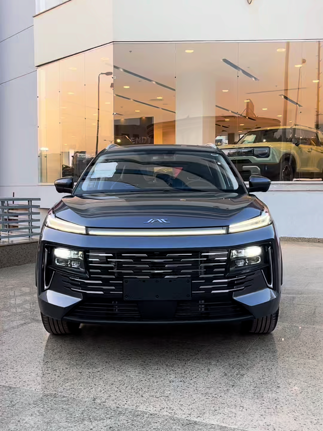 JAC JS6... عربية عائلية عصرية بتجمع بين الراحة، التكنولوجيا، والأمان مساحة واسعة تناسب كل أفراد العيلة، وتصميم يخطف الأنظار في أي مكان #مصرمتوفرة دلوقتي #عندالجندي الموزع المعتمد لعلامة #جاك في  #عربيات #JAC