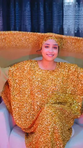 Qafiifkii waa imaaday suuqa bakaraha qeybta baatiga jumlada iyo meelkaatoo baati lagu iibiyo ayaad ka heleysaa INSHA ALLAH MUSASAL 0614641111#@Luuzina•🦋 