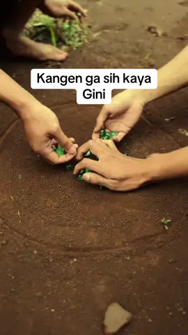 di kampung kalian masih ada gak main kelereng kalo masih ada komen ya #fyppppppppppppppppppppppp #🥹🥹🥹🥹 #fyppppppppppppppppppppppp 