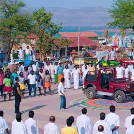 SRK Deepika, best jodi what say ? . . . Chennai Express edit, Deepika padukone, shah rukh khan  . Share and tag @positivibes_s ✨ ▫️Need your support to grow.📈 ▫️Follow for more such content.😃  #explorer #positivibes_s #fypppppppppppppppppppppppppppppppppppppppppppppppppppppppppppppppppppp  . Bollywood | Bollywood Music | Bollywood Movie|