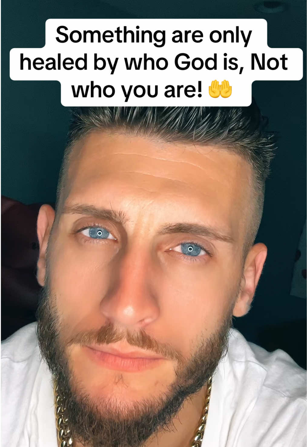 STOP HOLDING ON TO THE PAST! #letgoletgod #fyp #HealingJourney #relatable #explorer 