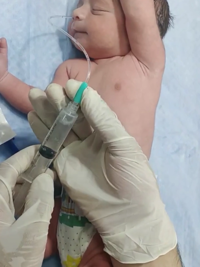 #newborn #adorable #baby #cutebaby #babyfirstbreath 