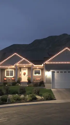 A warm home shining with EverLights #HomeLighting #HolidayLights #SmartHome 