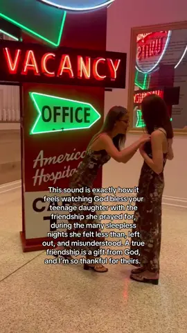 ✨A sweet friendship refreshes the soul✨ It’s so important to stay grounded in a Godly spirit, even when it’s hard, even when you face adversity. Surround yourself by likeminded people that have a desire to love like Jesus, and separate yourself from those who continually lead you away from His righteousness. It’s not about being a perfect person, and it’s not about being the perfect friend, but it is about striving to be a person and friend that encourages, uplifts, has compassion, patience, and is kind. It’s about waiting for a friend who will communicate through the hard times, and celebrate during the good, even when it’s lonely. If you haven’t found this friendship yet, stay your course and know that God will send you the right person (or people) for you, at the right time. You become who you surround yourself with, and will do what they do. If you’re surrounded by 3 people who are in constant turmoil, gossip, talk behind eachother’s backs, and abandon you when times get tough…you will become the 4th. On the flip side, if you’re surrounded by 3 people who remain in God’s peace, speak kindly of others, address issues with you and not spread them to others, and stand with you in the storm…you will become the 4th. I encourage you to pray for the spirit of long-suffering if you’re in a season of feeling lonely or left out. I promise you, this season won’t last forever. You will never regret waiting on a sweet friendship from God  🙌🏼✝️🤞🏼💖 @🎀yriam @mady 🎀 . 