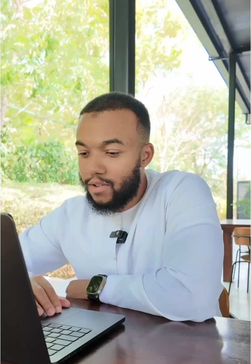 (Lien en bio) J’organise un challenge de 3 jours GRATUIT (du 1er au 3 Octobre) dans lequel on va voir :  Comment lancer une marque e-commerce de façon halal  Je vais partager plein de stratégies inshaAllah que j’utilise chaque jour personnellement  #muslim #ecommerce #business #dropshipping 