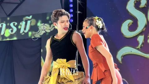 พระเอกอยากกินอะไร บอกได้เลย #นุกฤษฎาบารมี #นุ่นเนตรชนก #ลิเกรุ่งฟ้ากฤษฎาบารมี ##เปิดการมองเห็น #ไปดูลิเกกัน 
