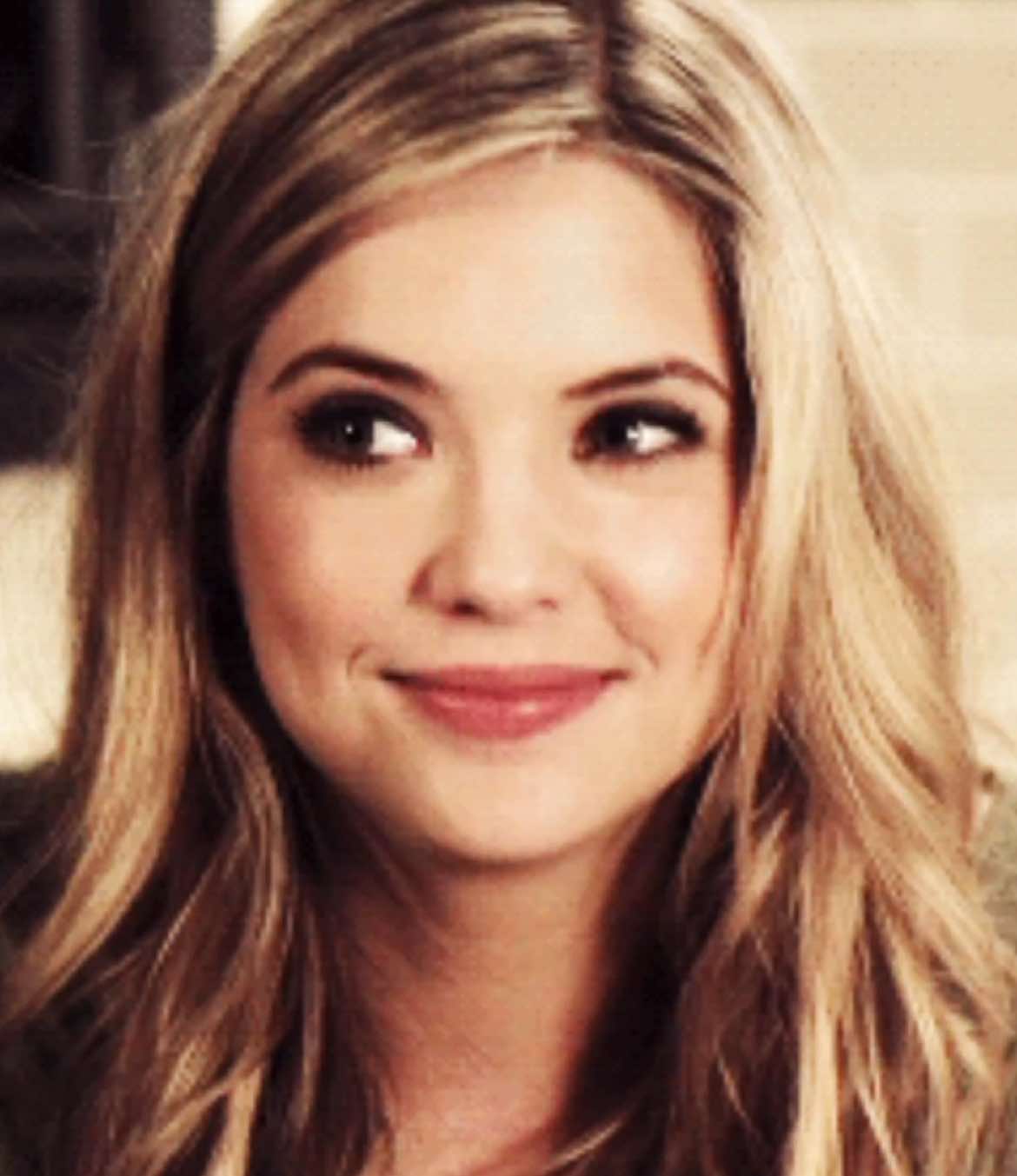 how does anyone hate hanna ?? 🤗 ( hanna version that was requested !! ) | #fyp #pll #prettylittleliars #hannamarin #ashleybenson | HANNA MARIN  ASHLEY BENSON PRETTY LITTLE LIARS  PLL  HATE ME HATE ME STILL TRYNA REPLACE ME  2010s