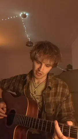this was such a pretty cover to learn!! I've been working on my (NEW SONG) a lot so this was such a chill break! :))  #fyp #foryou #viennainmemorium #lookslikethecatdidannumberonyou #thearmythenavy 