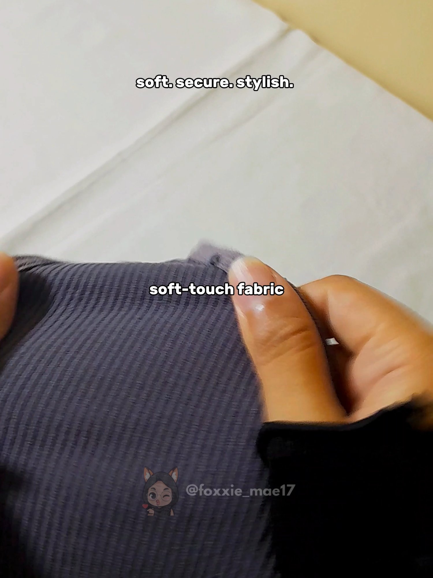 Soft. Secure. Stylish. 💗Soft-touch fabric 💗Comfortable stretch fit 💗Fashionable cross-strap design 💗Available in multiple everyday colors #sportsbra #fyp #FoxxieRecos