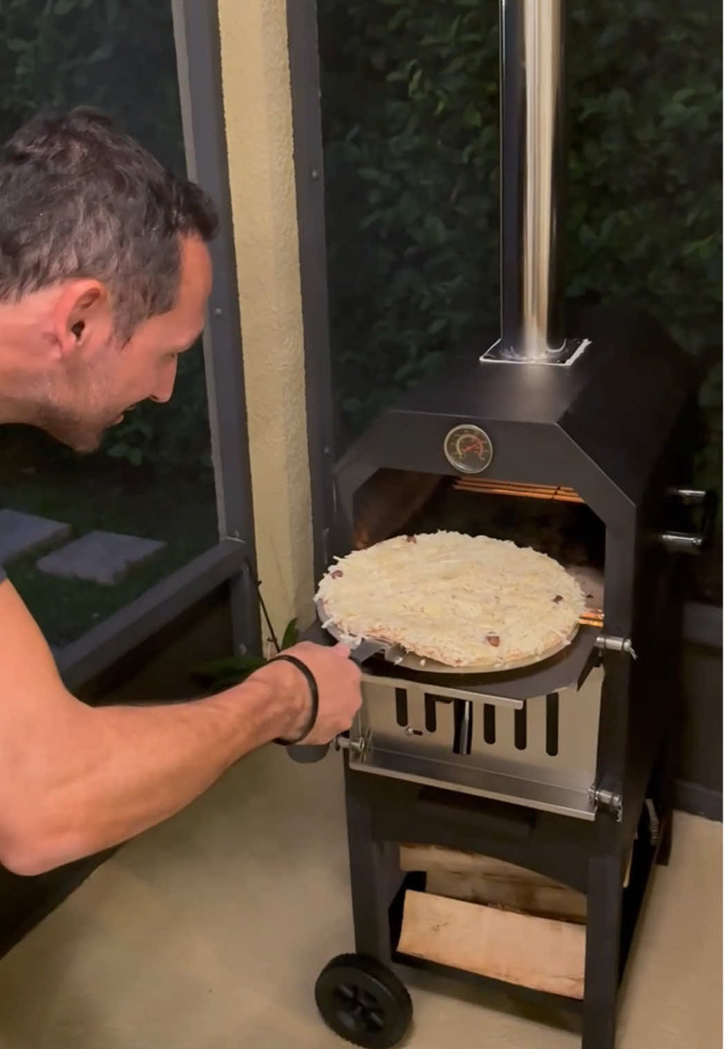 GARVEE Outdoor Wood Fired Pizza Oven with 2 Wheels, Waterproof Cover, 12