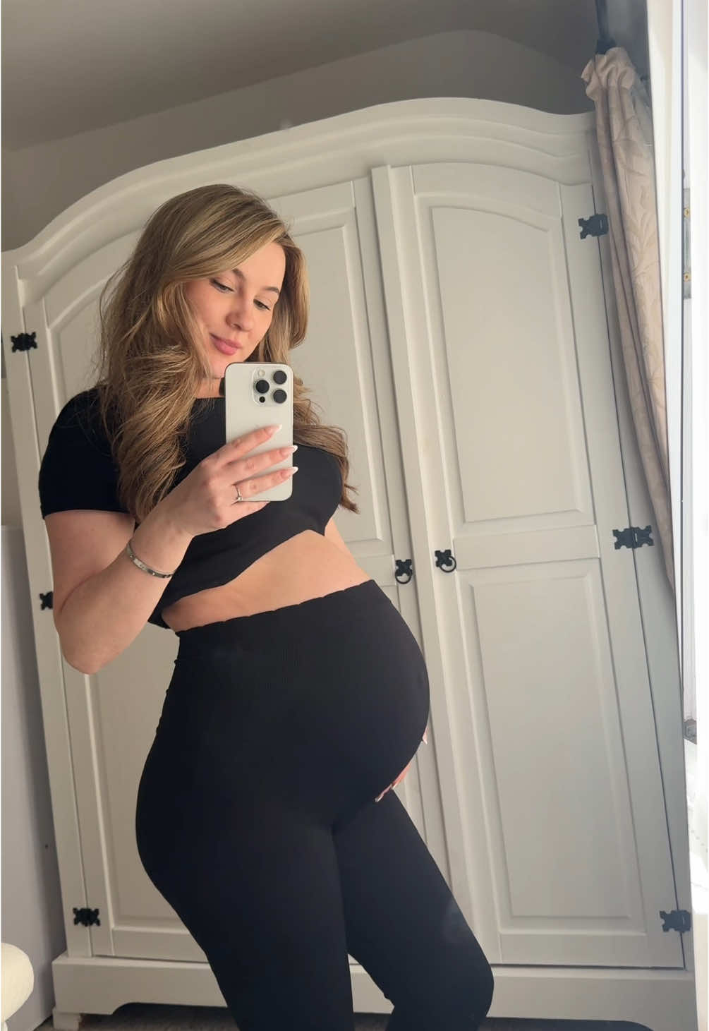 Only £4.74!!🤍 Wearing these constantly, literally won’t shut up about them!🤣 #maternityoutfit #maternityclothes #pregnanttiktok #pregnancyoutfit #maternity #bumpdate 