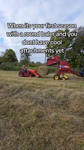 Thuggin with the screw on forks till the grapple and hay spike show up 