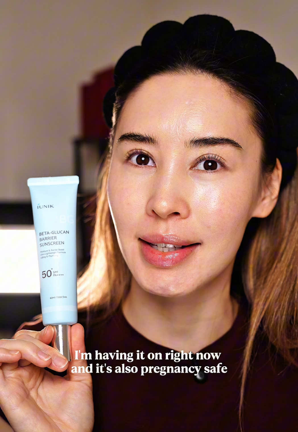 If you’re dealing with perioral dermatitis like me, here’s what actually helps (and what to avoid): 🔹 What to Avoid 	•	❌ Fluoride toothpaste (it can trigger flare-ups) 	•	❌ Cleansing oils/balms (any heavy oils make it worse) 	•	❌ Occlusive/heavy creams or slugging 🔹 Better Options 	•	✅ Switch to fluoride-free toothpaste 	•	✅ Use a gentle, fragrance-free cleanser (I like @Youth To The People or @Vanicream™ Sensitive Skin Care ) 	•	✅ For removing waterproof makeup: @GarnierUSA Micellar Water (my go-to for years) 	•	✅ Add azelaic acid — anti-inflammatory + antibacterial = a game changer for POD @The Ordinary  🔹 My Current Skincare Routine @iunik_us_official @iUNIK (all safe + soothing) 	•	🧴 iUNIK Beta Glucan Serum → calms irritation 	•	💧 iUNIK Lightweight Beta Glucan Cream → hydrates without heaviness 	•	🛡 iUNIK Barrier Cream → extra moisture when needed, didn’t trigger my dermatitis 	•	☀️ iUNIK Beta Glucan Sunscreen → lightweight, safe, non-irritating (I’m wearing it right now, pregnancy-safe too!) 👉 Save this post if you’re struggling with sensitive or dermatitis-prone skin. #PerioralDermatitis #SensitiveSkinCare #PregnancySafeSkincare #AzelaicAcid #SkincareTips