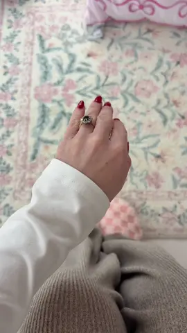 Came back from Paris with the most special ring and memories ever 🥹 the most magical time ✨🤍 #engagement #engagementring 