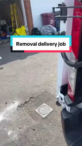 The easiest £325 ever… #courier #courierservice #deliverydriver #vanlife #logistics 